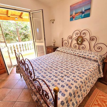 Appartement Vista Mare E Montagna à Cala Gonone Extérieur photo
